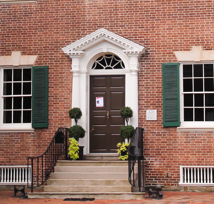 Georgian doorway detail at the Lloyd House in Old Town Alexandria